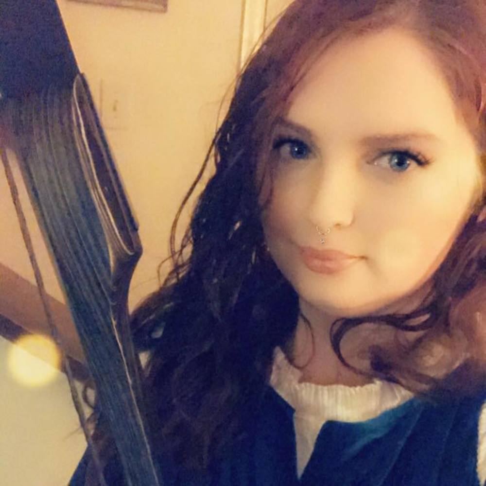 Meet your Posher, Caity